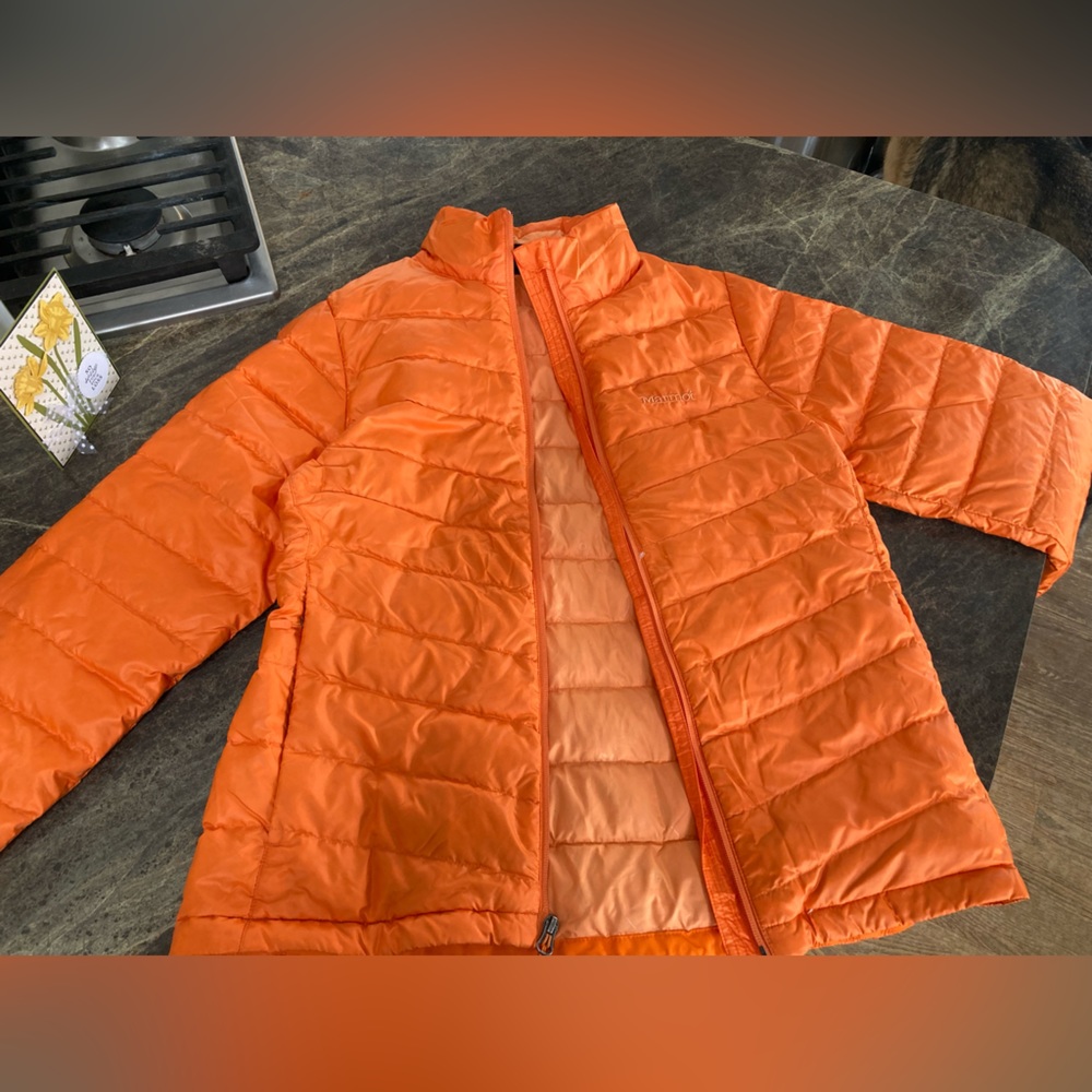 Marmot soft shell 700 fill women’s Large down jacket